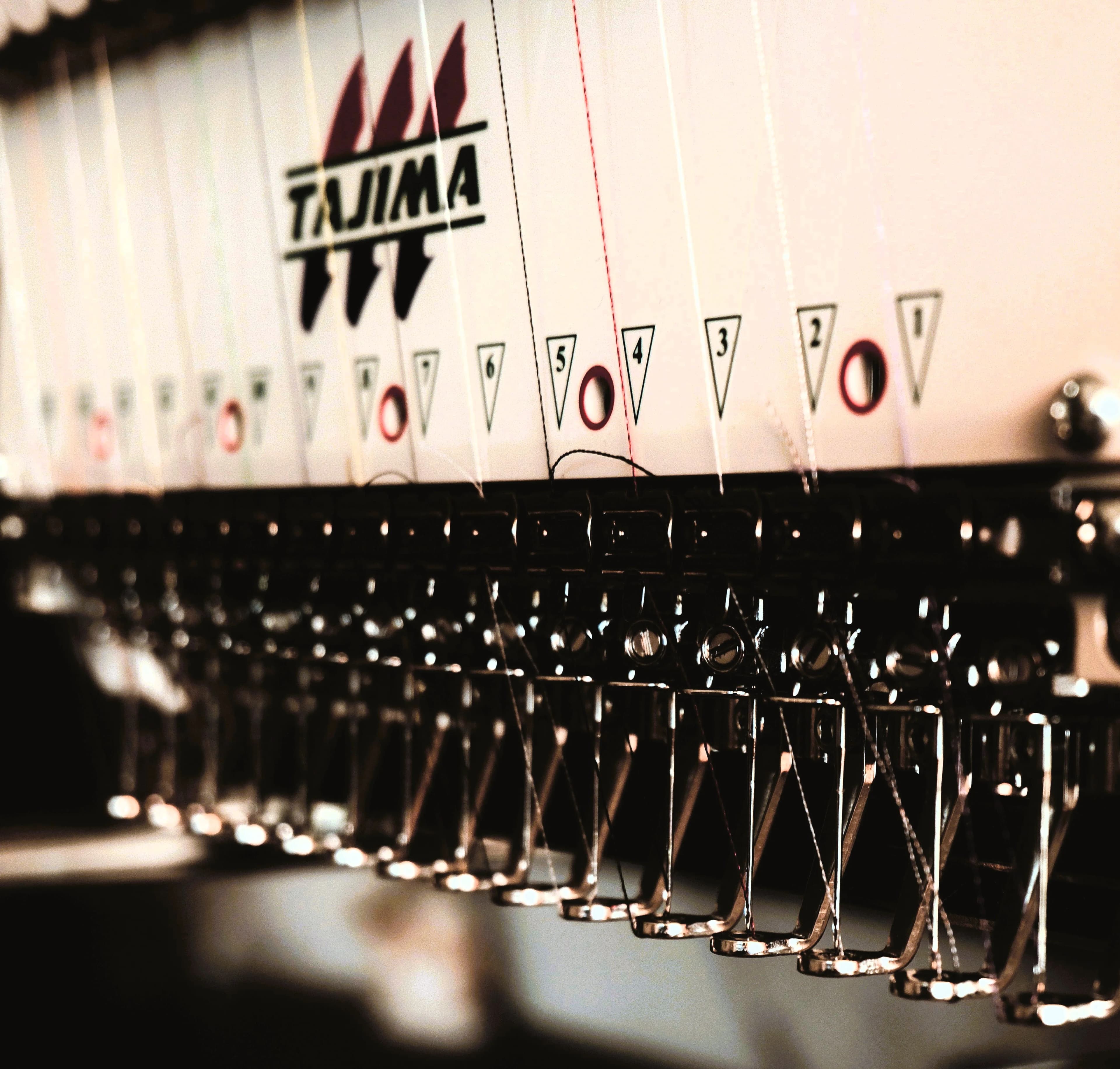 Machine de broderie Tajima